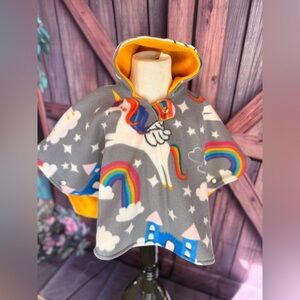 Adorable Hooded Car Seat Poncho